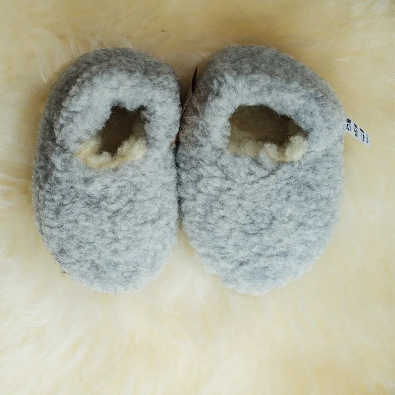 Childrens Slippers -Light Grey