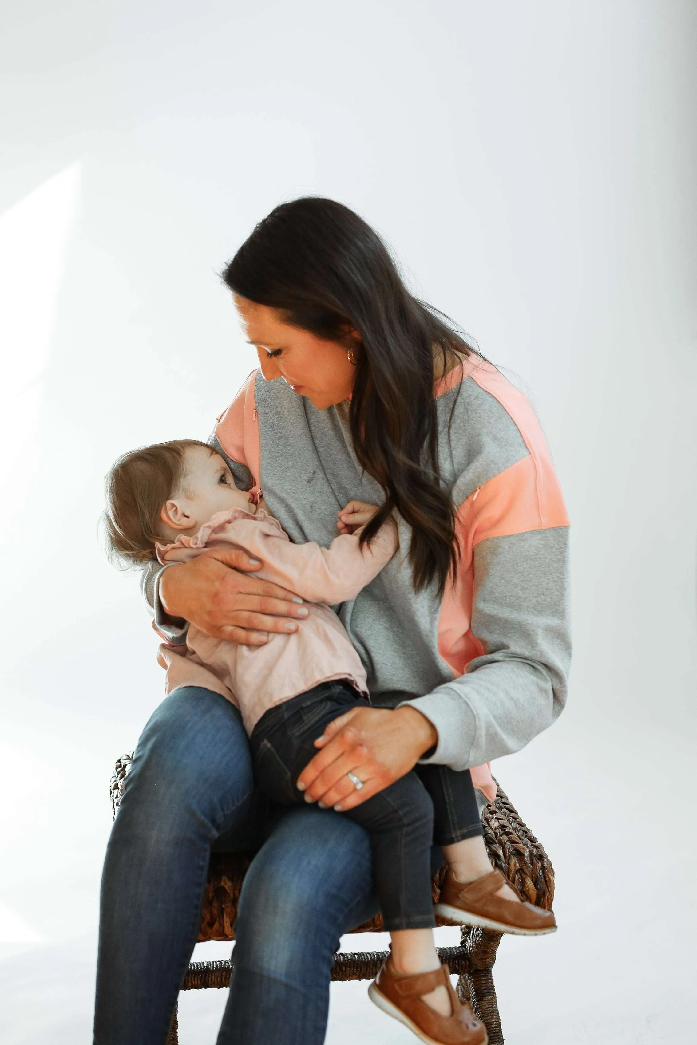 Color Block Nursing Lightweight Sweatshirt