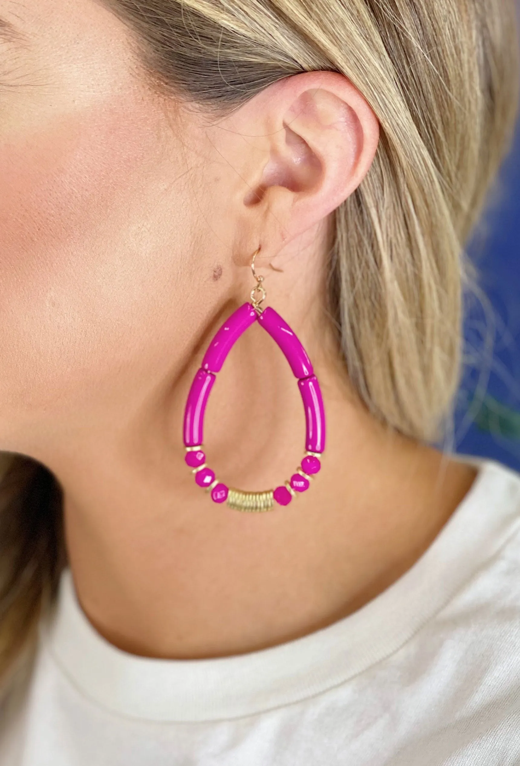 Happiest Here Acrylic Earrings in Fuchsia