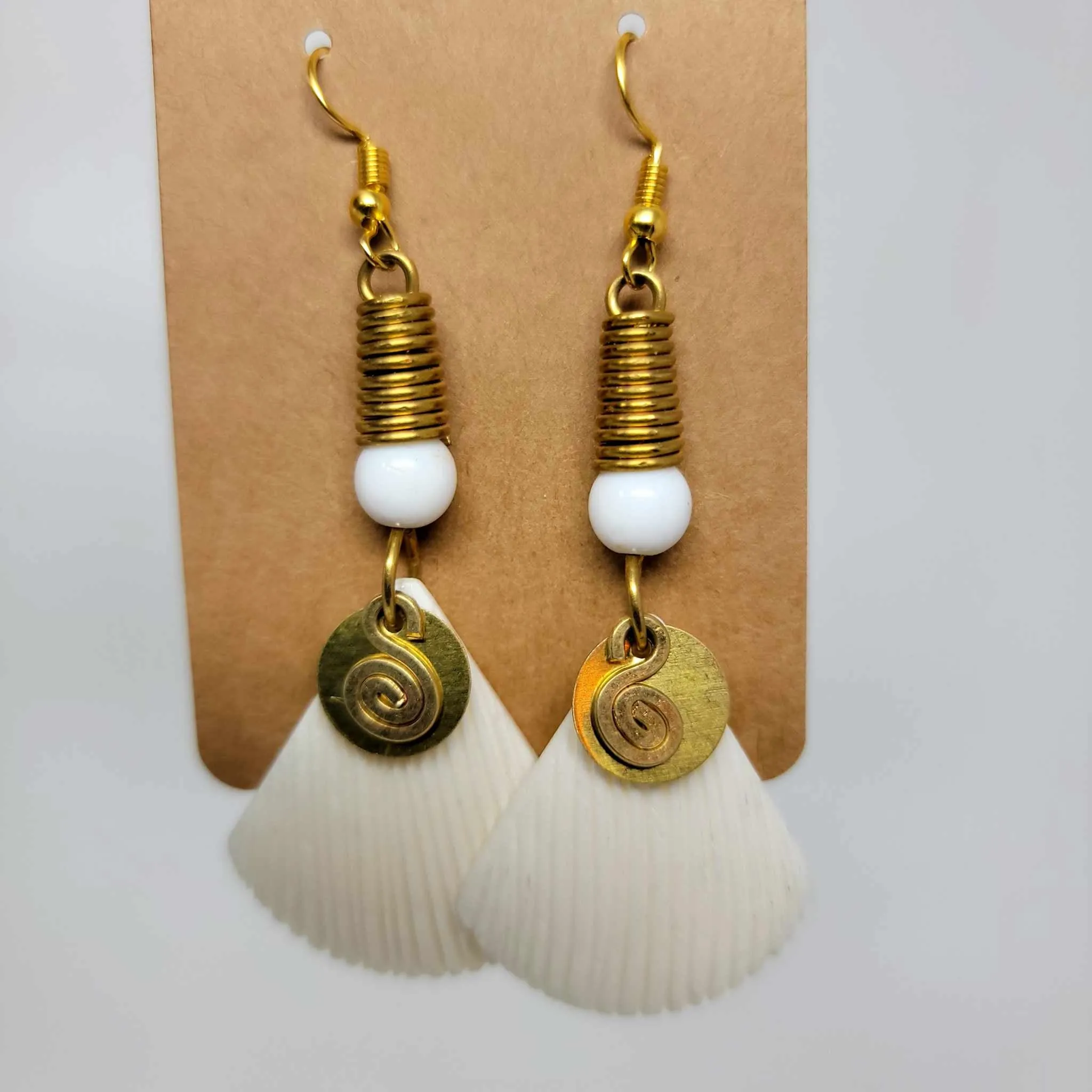 Lyato Earrings