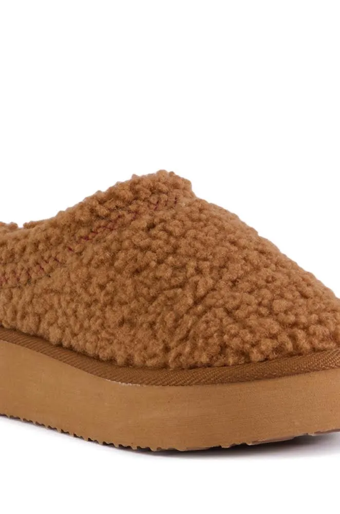 Slip On In| Fuzzy Slippers Estimated Ship Date 10/30-11/15